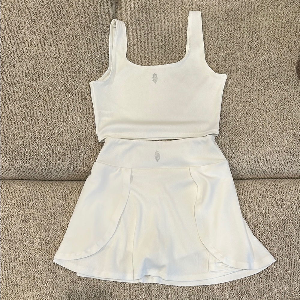 Beautiful white Free People Movement tennis set!